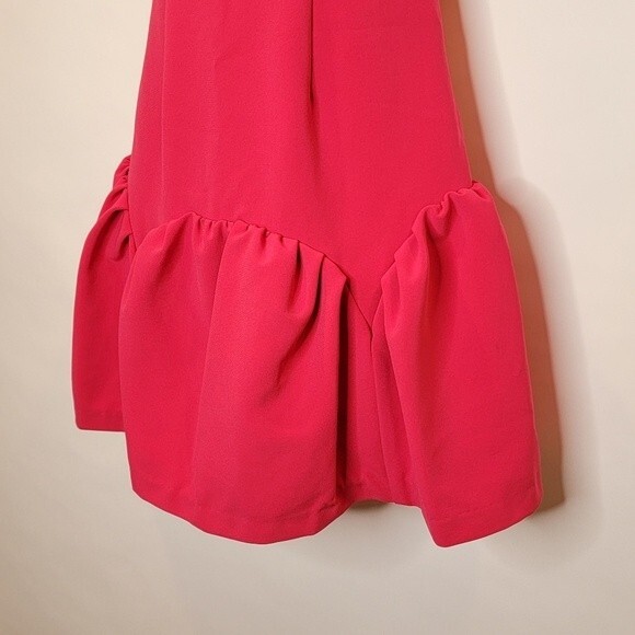 Hot Pink Crepe Fluted Hem V-Neck Cocktail Dress - Picture 5 of 7